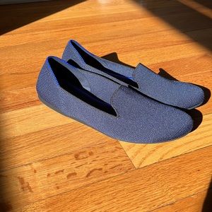 Rothy’s Navy Loafer Size 7 EUC